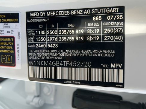 Used 2026 Mercedes-Benz GLC 300 image 36