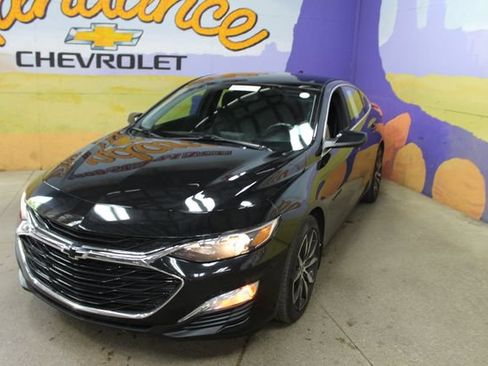 Used 2022 Chevrolet Malibu RS FWD image 4