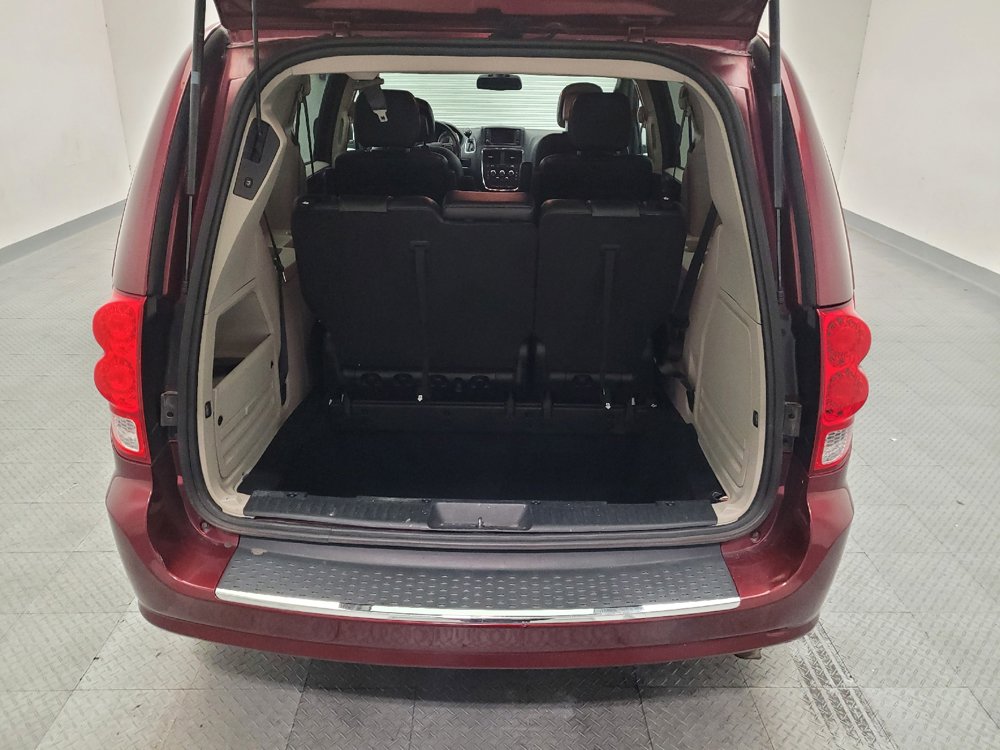 Used 2019 Dodge Grand Caravan SXT FWD image 29