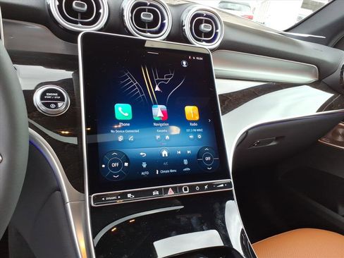 New 2026 Mercedes-Benz GLC 300 GLC 300 image 19