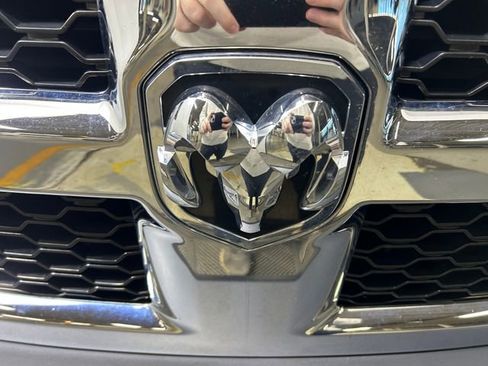 Used 2018 RAM 1500 Tradesman w/ Popular Equipment Group image 10