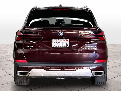 Used 2025 BMW X5 xDrive50e w/ Premium Package image 7