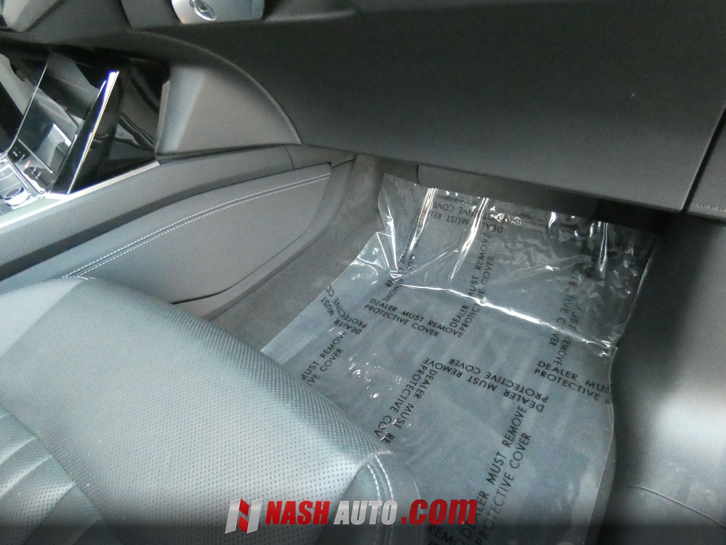 Used 2022 Audi e-tron Premium Plus w/ Premium Plus Package AWD/4WD image 35