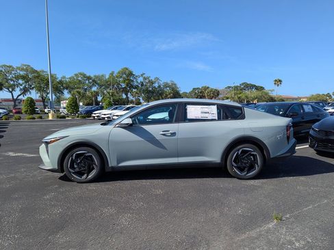 New 2026 Kia K4 EX image 5