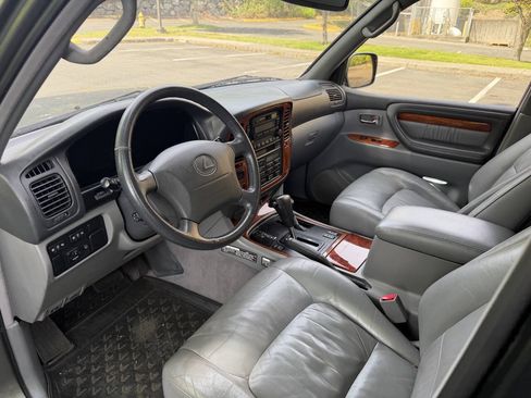 Used 1999 Lexus LX 470 4WD image 12
