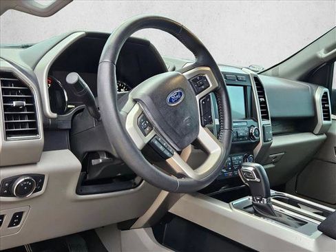 Certified 2020 Ford F150 Lariat image 10