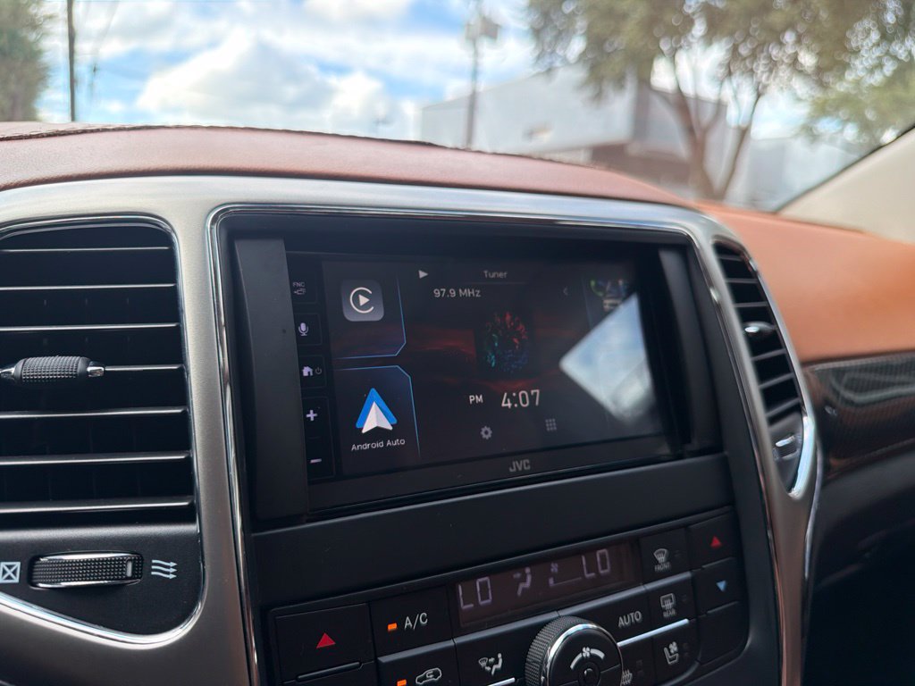Used 2012 Jeep Grand Cherokee Overland Summit AWD/4WD image 14