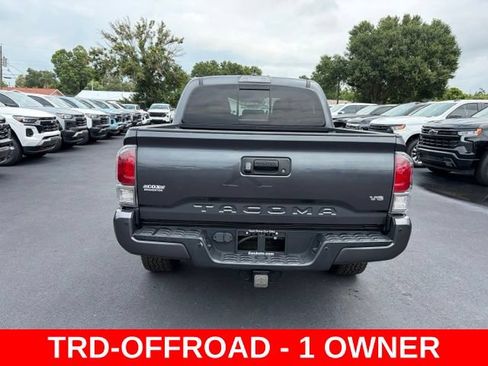 Used 2022 Toyota Tacoma TRD Off-Road w/ Technology Package RWD image 5