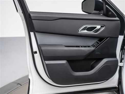 New 2024 Land Rover Range Rover Velar S image 24