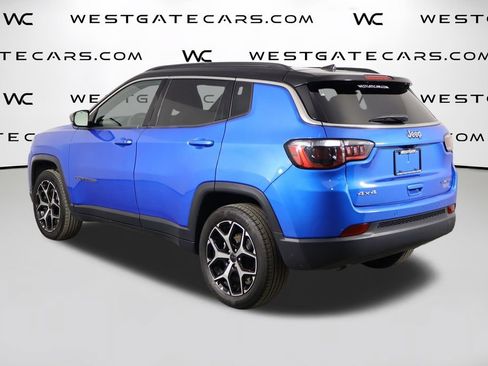 Used 2025 Jeep Compass Limited AWD/4WD image 43