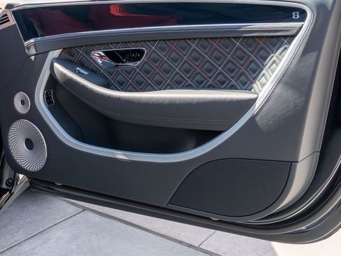 Used 2024 Bentley Continental GT Mulliner image 15