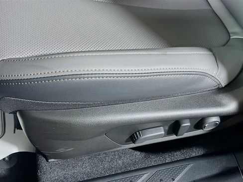 New 2026 Subaru Outback Limited AWD/4WD image 15