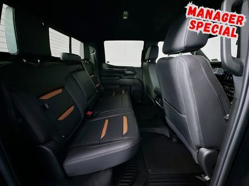 Used 2025 GMC Sierra 1500 AT4 w/ AT4 Premium Package AWD/4WD image 26