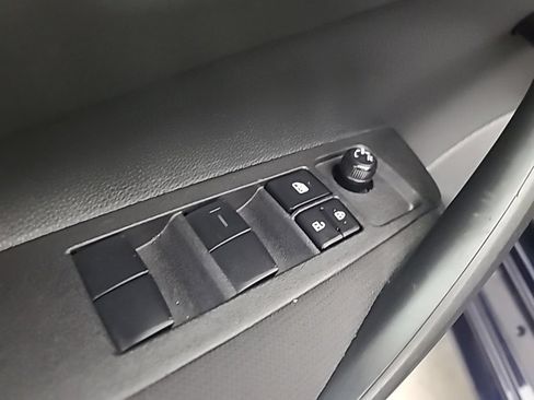 Used 2025 Toyota Corolla LE FWD image 24