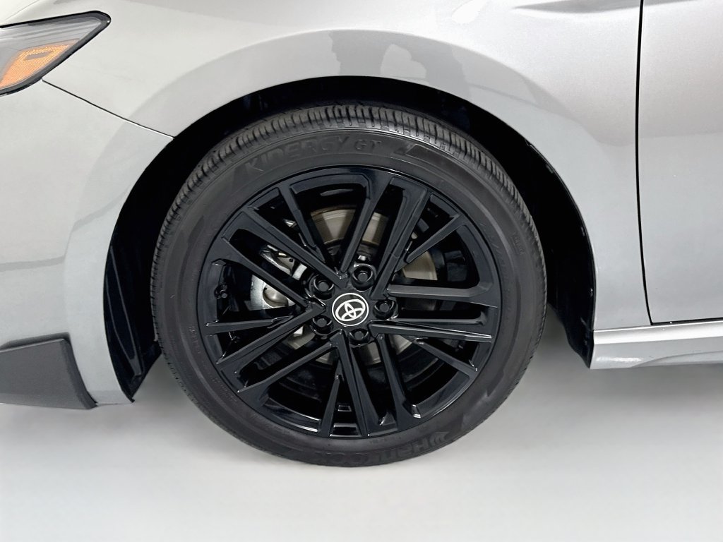 Used 2025 Toyota Camry SE w/ Multimedia Upgrade Package FWD image 30