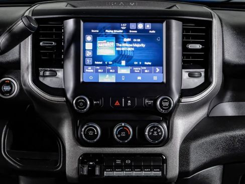 Used 2022 RAM 3500 Tradesman w/ Chrome Appearance Group AWD/4WD image 25