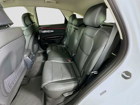 New 2026 Genesis GV70 2.5T AWD/4WD image 17