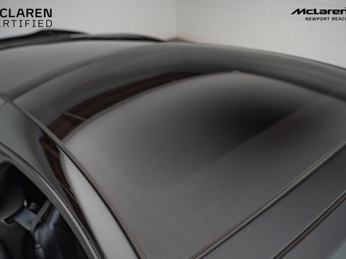 Used 2023 McLaren GT image 4