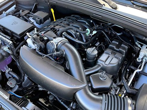 New 2024 Dodge Durango SXT w/ SXT Blacktop Group image 19