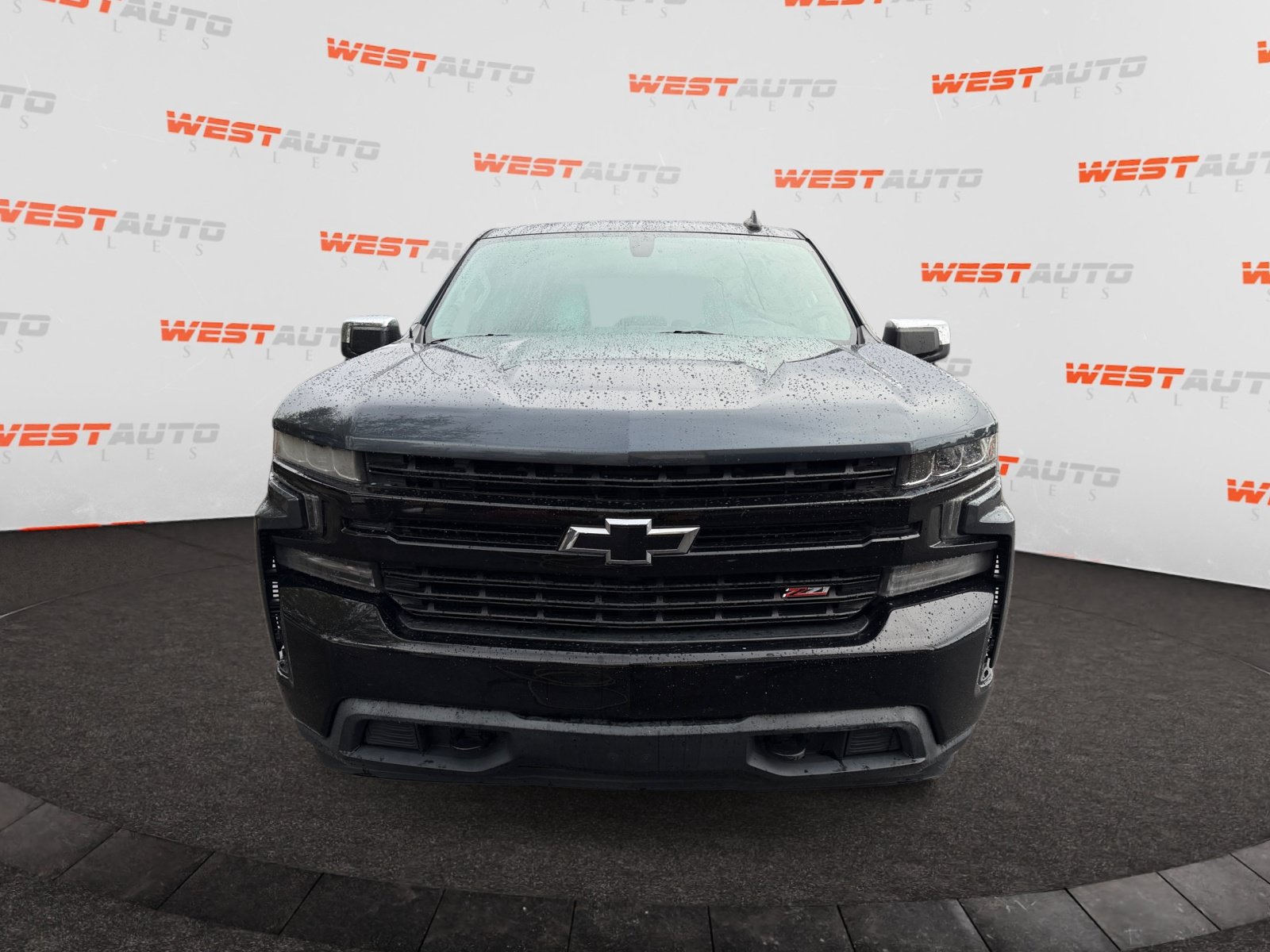 Used 2020 Chevrolet Silverado 1500 LT w/ Fleet Comfort Package AWD/4WD image 8