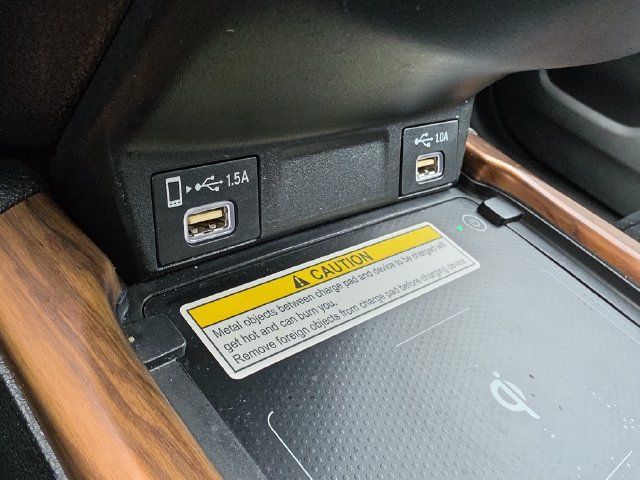 Used 2020 Honda CR-V Touring image 29