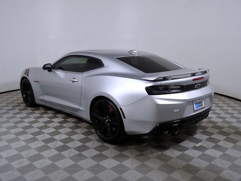 Used 2018 Chevrolet Camaro SS w/ Redline Edition RWD image 9