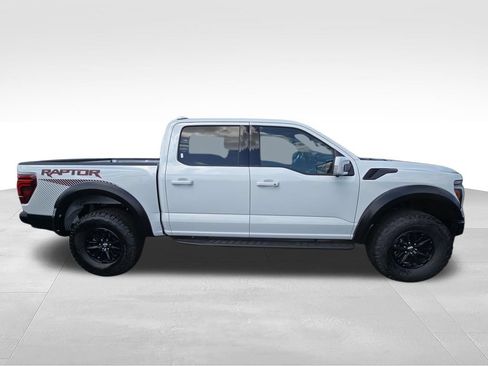 Used 2025 Ford F150 Raptor AWD/4WD image 9