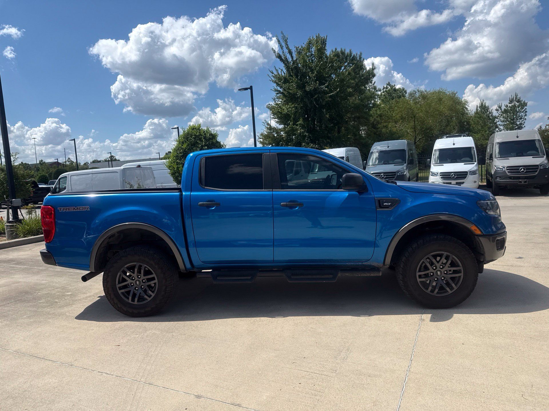 Used 2023 Ford Ranger XLT w/ Tremor Off-Road Package AWD/4WD image 3