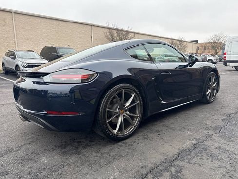 Used 2018 Porsche 718 Cayman image 11