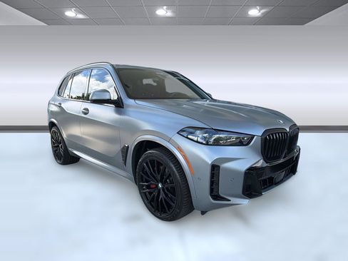 Used 2025 BMW X5 xDrive40i w/ Executive Package AWD/4WD image 7