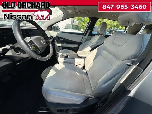Used 2024 Nissan Ariya AWD image 10