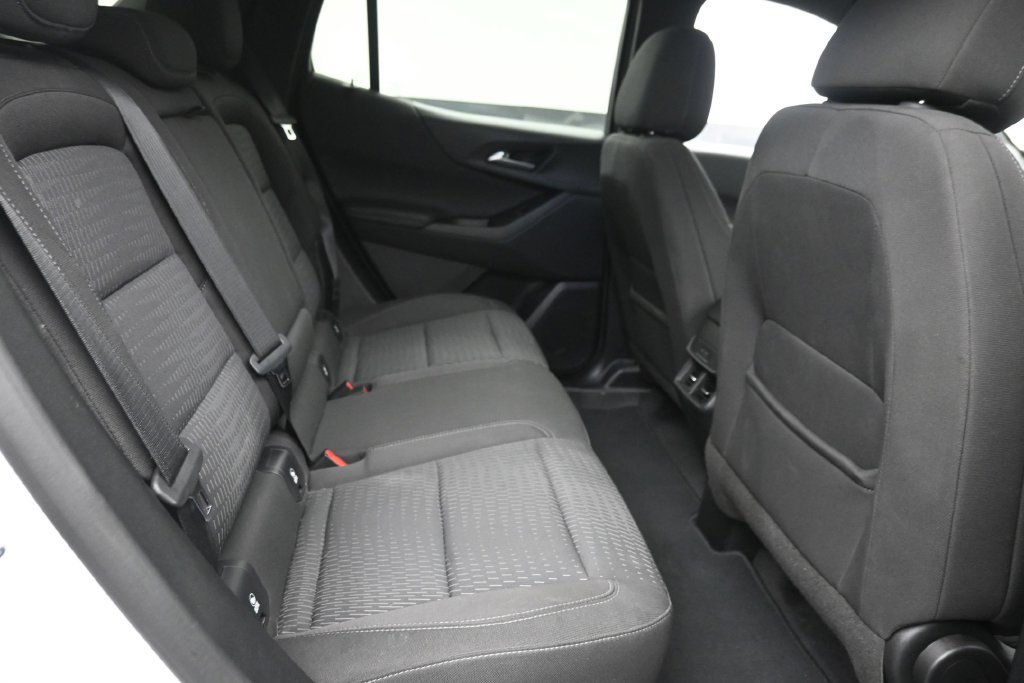 Used 2025 Chevrolet Equinox LT AWD/4WD image 10