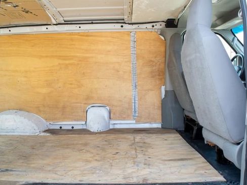 Used 2011 Ford E-250 and Econoline 250 w/ PWR Group image 26