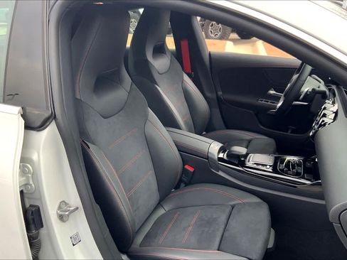 Certified 2023 Mercedes-Benz CLA 35 AMG 4MATIC image 9