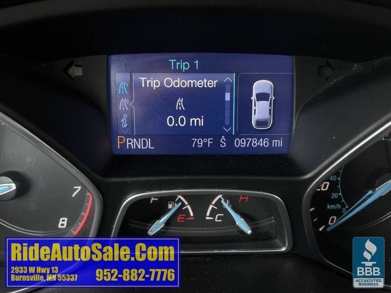 Used 2013 Ford Focus SE w/ SE Winter Pkg FWD image 17