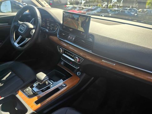 Used 2023 Audi Q5 2.0T Premium Plus w/ Premium Plus Package AWD/4WD image 11