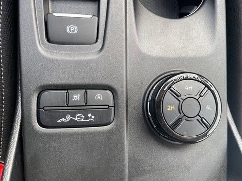 Used 2024 Ford Ranger XLT w/ FX4 Off-Road Package image 29