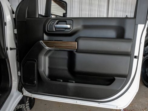 Used 2022 Chevrolet Silverado 2500 LT w/ Convenience Package AWD/4WD image 36