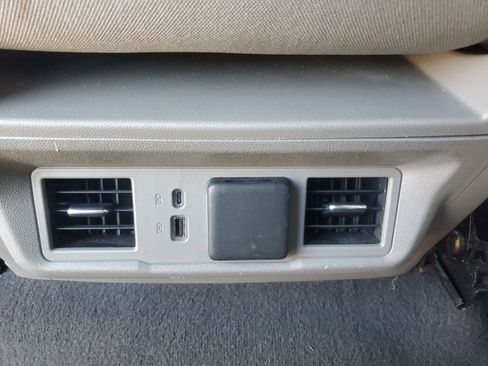 Used 2025 Chevrolet Silverado 1500 LT image 15