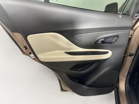 Used 2018 Buick Encore Preferred FWD image 24