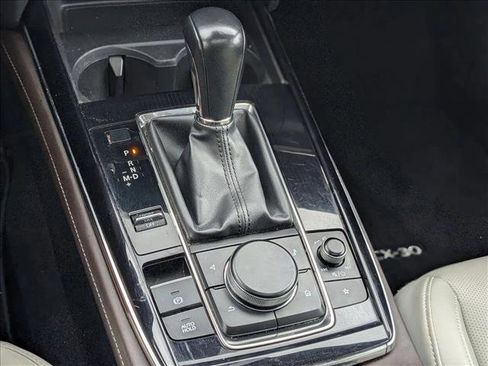 Used 2022 MAZDA CX-30 AWD 2.5 S w/ Premium Package image 12