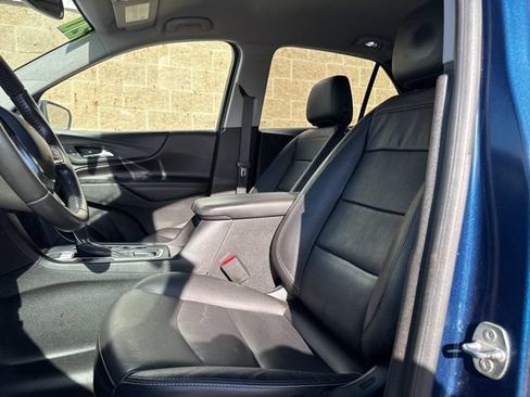 Used 2020 Chevrolet Equinox Premier FWD image 26