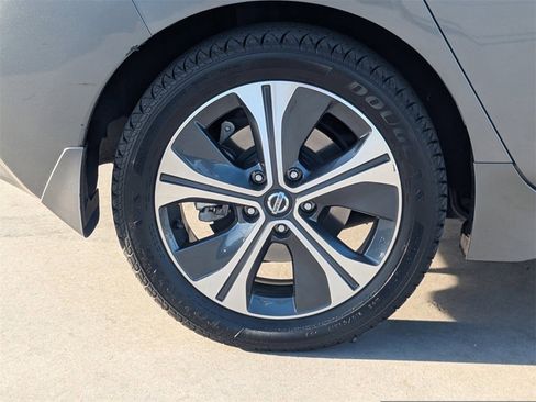 Used 2020 Nissan Leaf SV Plus w/ SV Plus Technology Package image 7