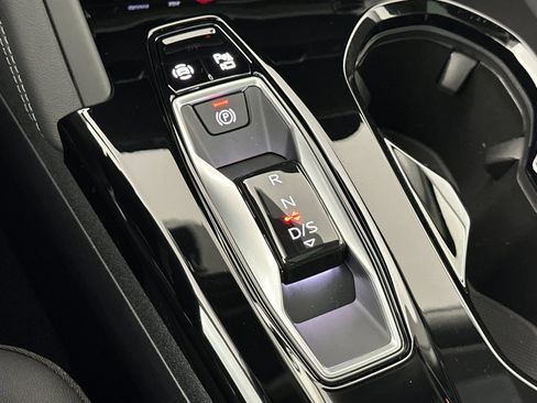 New 2025 Audi Q5 Premium Plus image 21