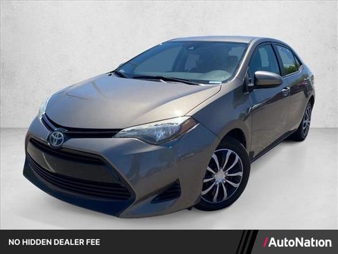 Used 2017 Toyota Corolla LE w/ Carpet Mat Package (TMS) FWD image 1