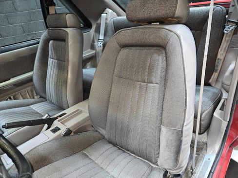 Used 1990 Ford Mustang LX image 66