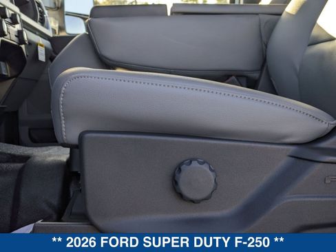 New 2026 Ford F250 XL w/ XL Chrome Package image 19