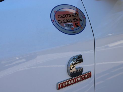 Used 2024 RAM 4500 SLT w/ Quick Order Package 2YG SLT image 17