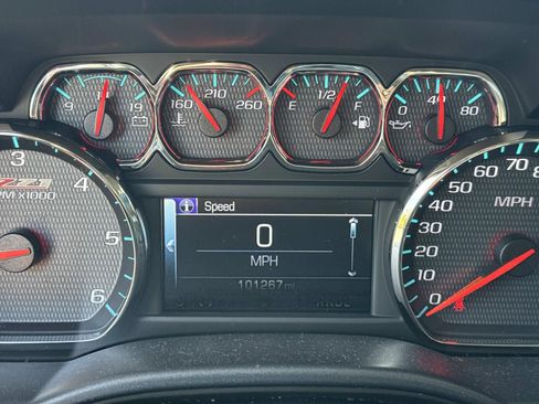 Used 2017 Chevrolet Silverado 1500 LT w/ All Star Edition image 29