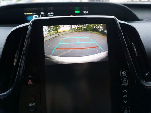 Used 2017 Toyota Prius Prime Advanced FWD image 35